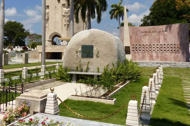 Кладбище Санта-Ифигения, могила Фиделя Кастро