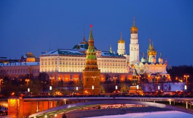 Вид на Кремль ночью