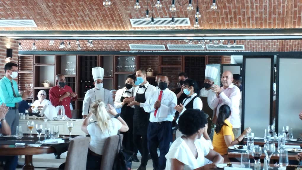 people restaurant