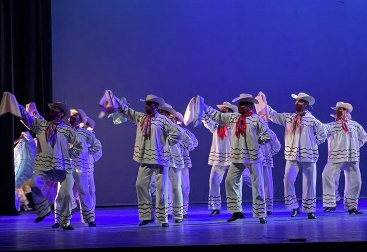 dancers