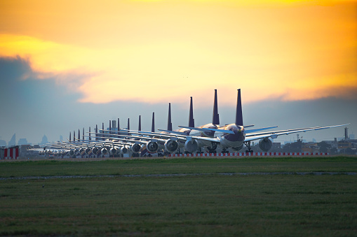 stop airplane