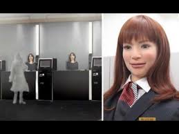 Открывают в Токио отель с роботами