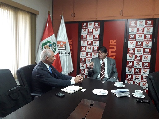 Президент Группы "Экселенсиас" выполнил программу визита в Перу